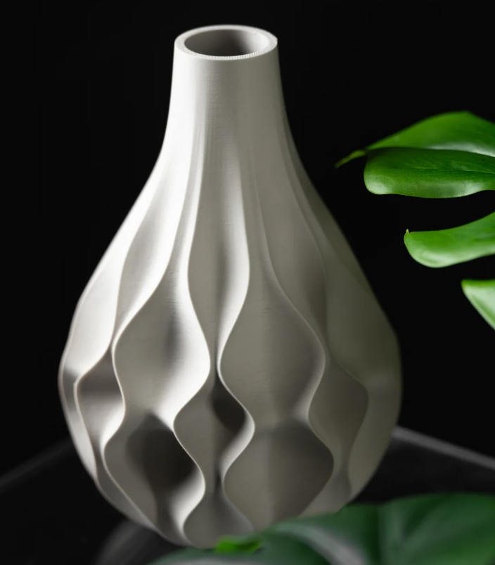 Vase" Abyssal Flower" – Tiefenstruktur für starke Akzente