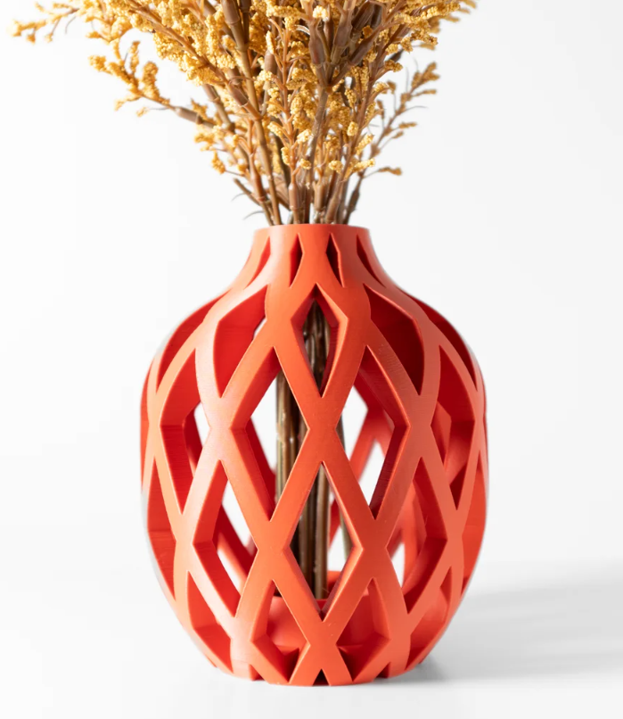 Vase „Adani-Vase“ – Kunstvoll verschlungen, modern interpretiert
