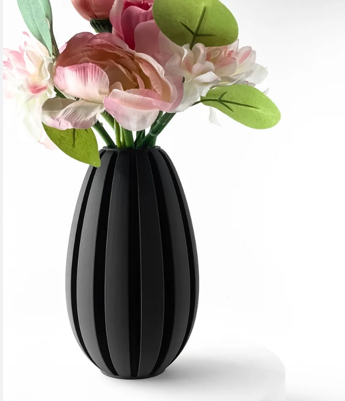 Vase „Gani“ – Weiche Form. Klare Linie