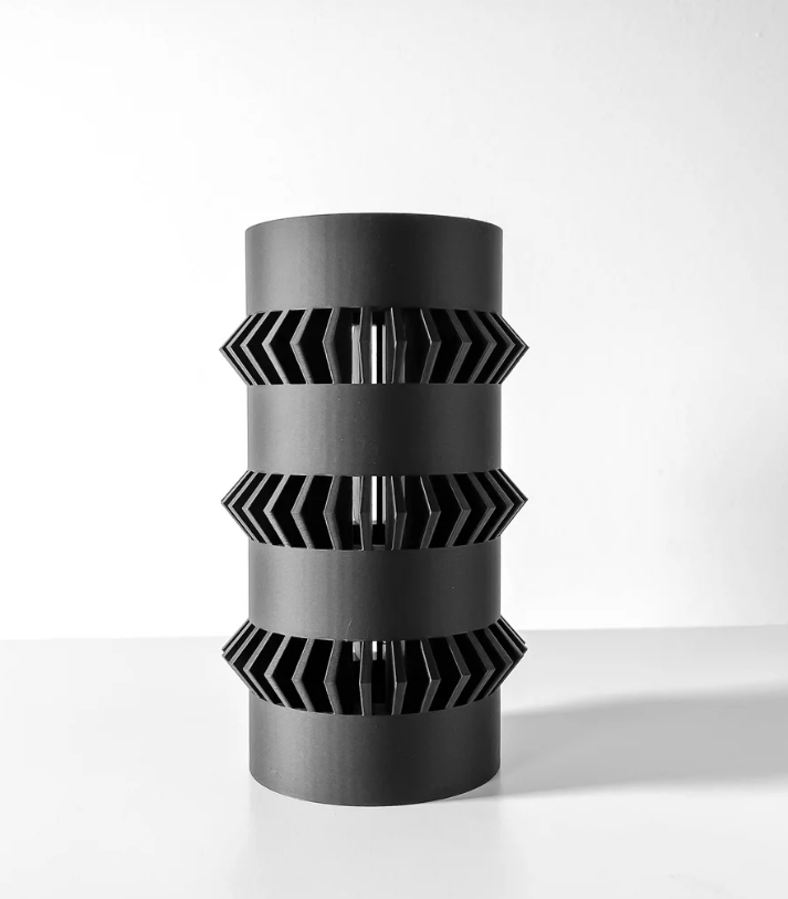 Vase „Curn“ – Geometrie in Perfektion