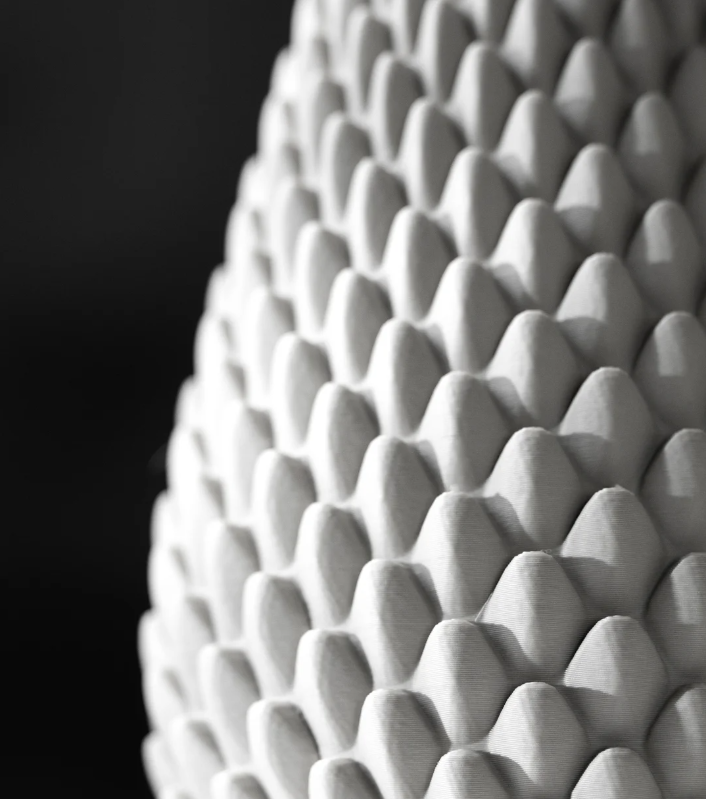 Vase „Dragonscale Flower Vase“ – Majestätische Eleganz mit Drachenstruktur