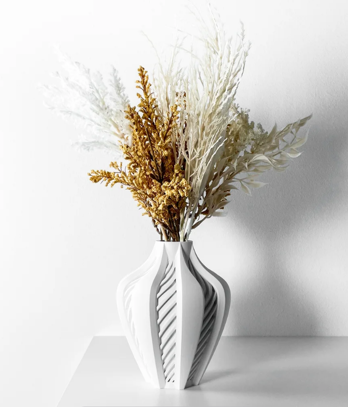 Vase „Elvox“ – Bewegung in Form gegossen