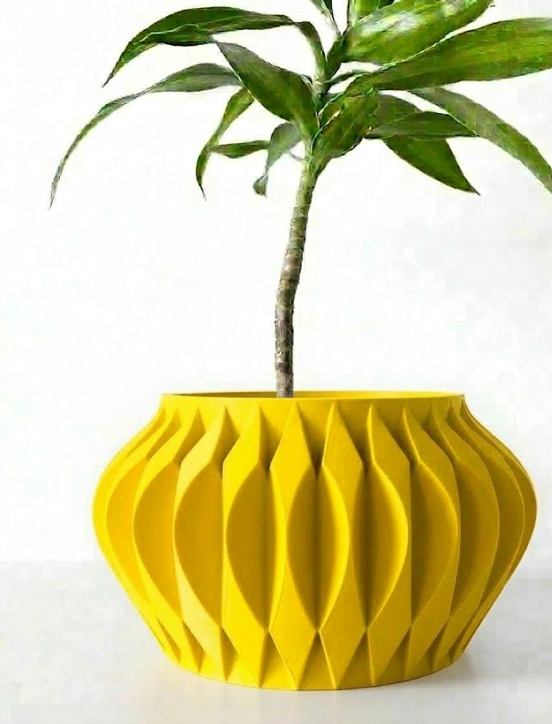 Sevi Pflanztopf – Dreidimensionale Eleganz in floraler Form