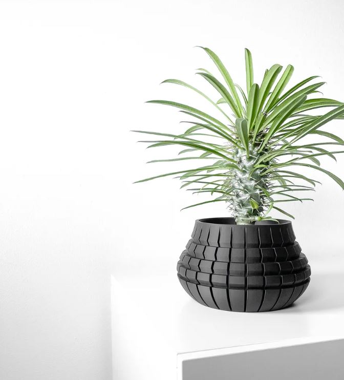 Ivane Pflanztopf – Stufenweise zum Design-Highlight