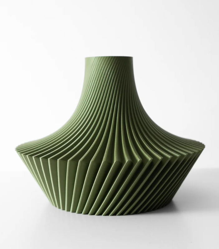 Vase „Kitan Short Vase“ – Eleganz in Bewegung