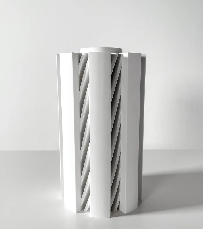 Vase „Landis“ – Industrielle Eleganz in neuem Format