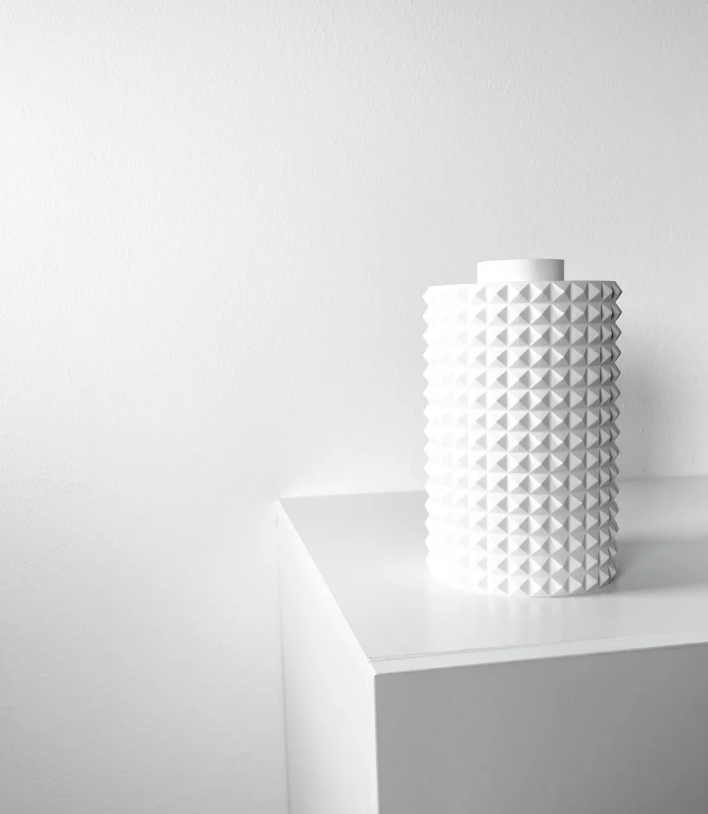 Vase „Luvon“ – Geometrische Eleganz für dein Zuhause