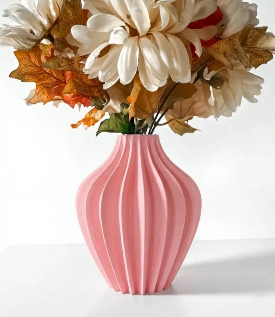 Vase „Darin-Vase“ – Eleganz in Bewegung