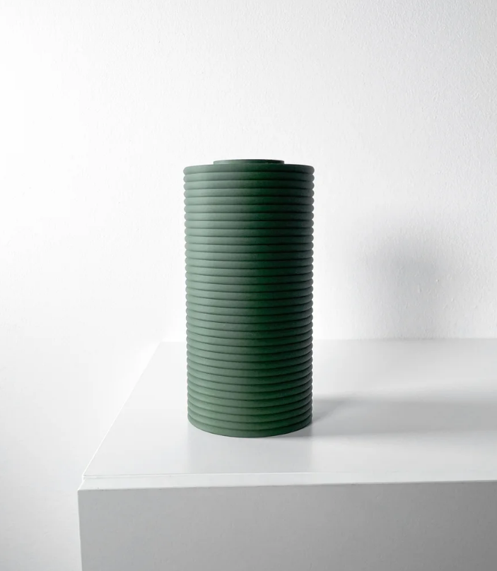 Vase „Tolivra“ – Minimalistische Eleganz in Form gebracht