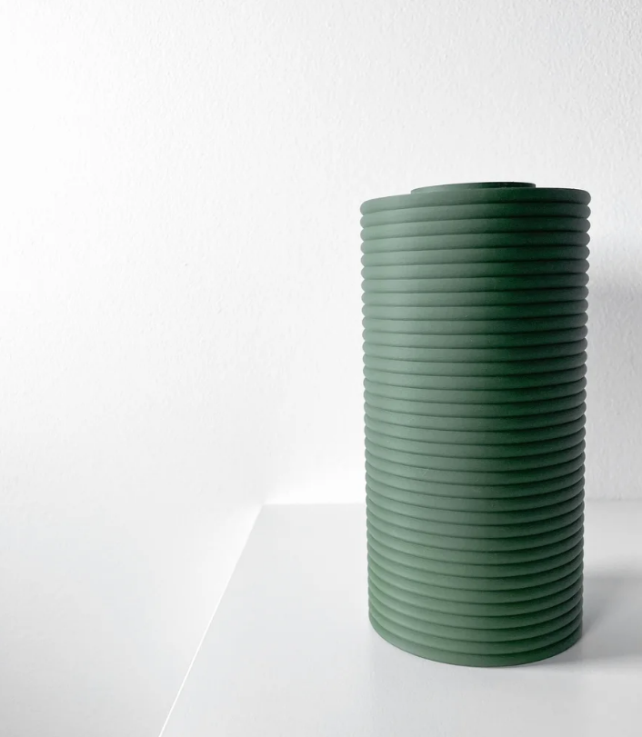 Vase „Tolivra“ – Minimalistische Eleganz in Form gebracht