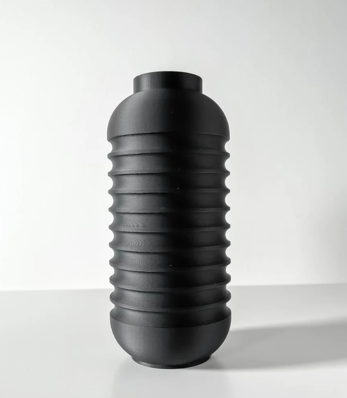 Vase „Vano“ – Schlicht. Kraftvoll. Charakterstark