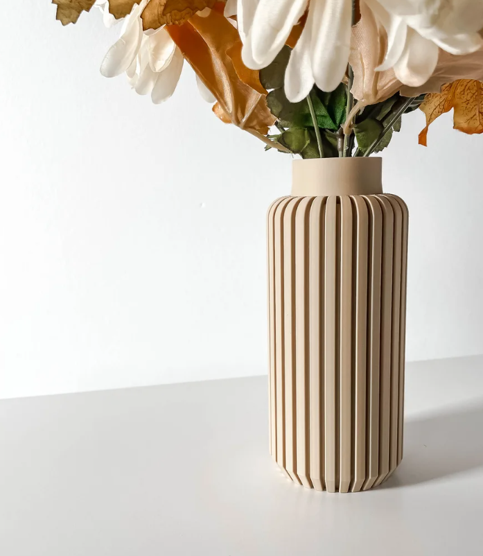 Vase „Yuso-Vase“ – Klare Linien, starker Ausdruck