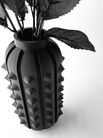 Vase „Nori“ – Statement mit Struktur