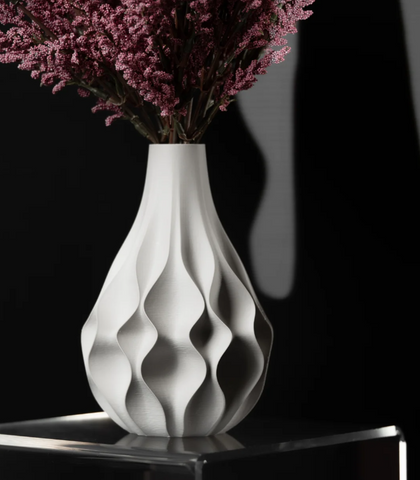 Vase" Abyssal Flower"  – Tiefenstruktur für starke Akzente