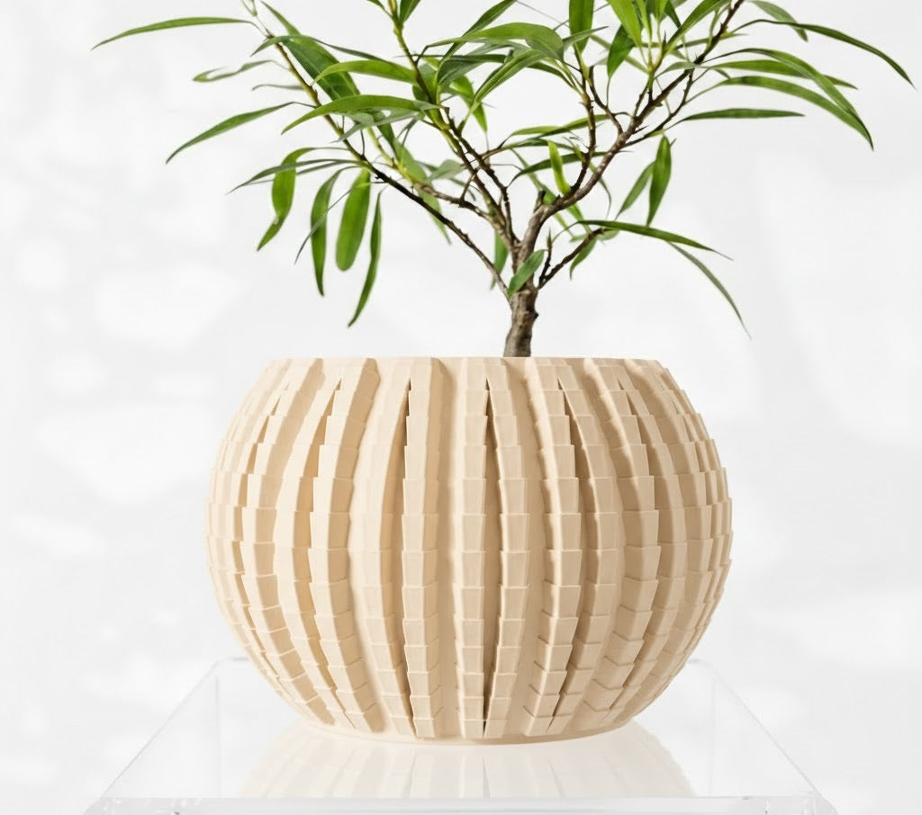 Uralo – Der strukturstarke 3D-Pflanztopf mit architektonischem Charakter