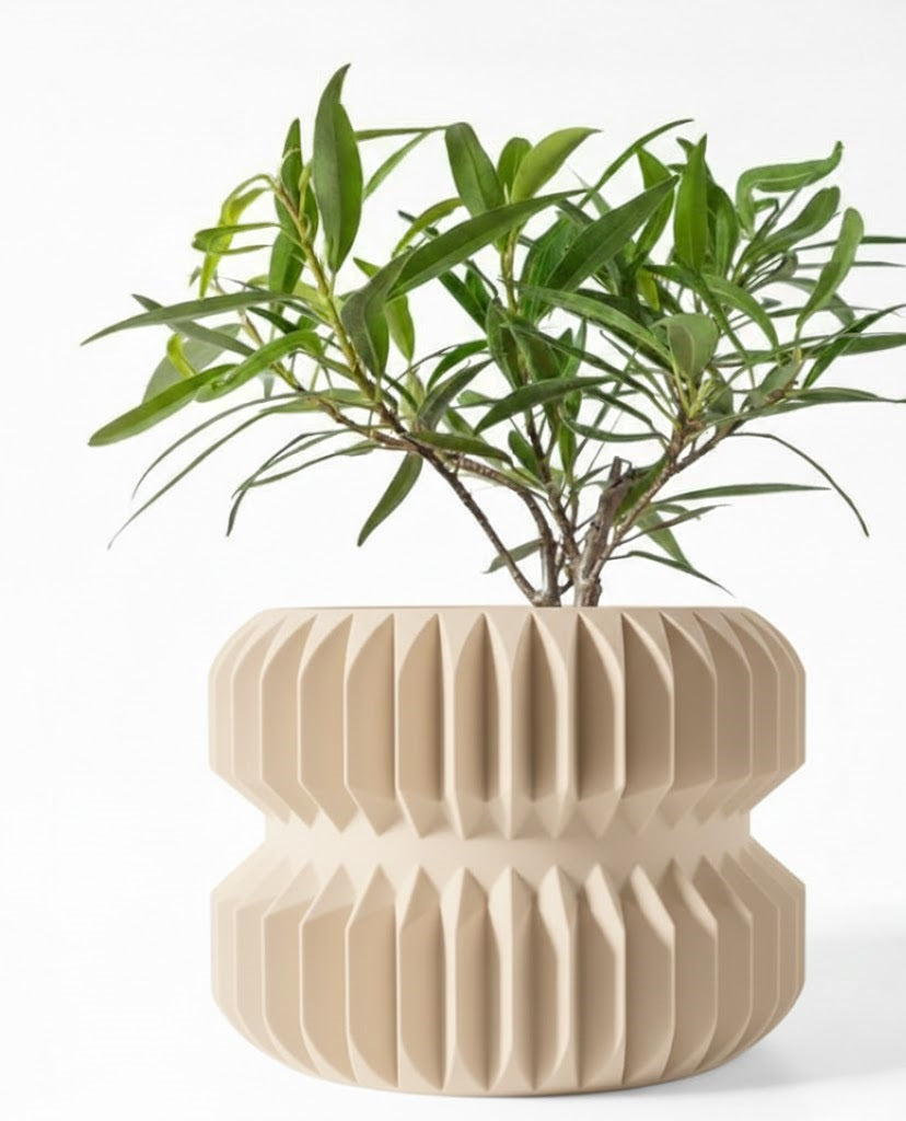 Der Pilas – 3D-Pflanztopf mit markantem Stufenprofil