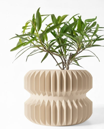 Der Pilas – 3D-Pflanztopf mit markantem Stufenprofil