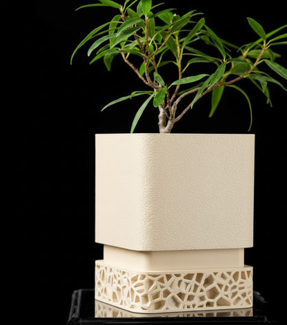 Vori Square Planter – Kantiger Minimalismus trifft 3D-Kunst