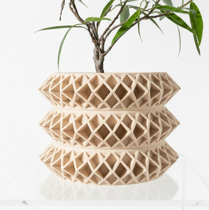 Der Tomo – 3D-Pflanztopf mit geometrischer Raffinesse