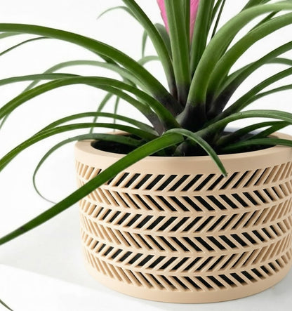 Quen Pflanztopf – Zeitloser 3D-Pflanztopf mit markanter Chevron-Struktur