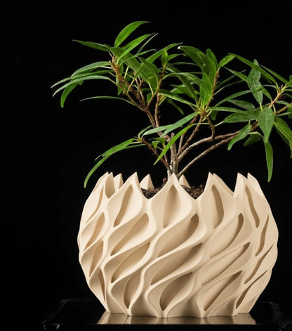 Gedrehter – Der skulpturale 3D-Pflanztopf in Bewegung