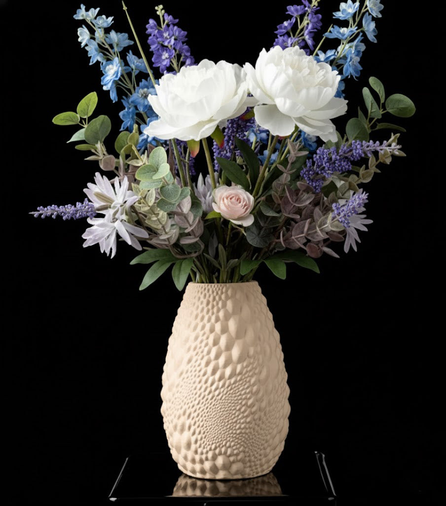 Vase „Gato Flower Vase" – Natürliche Dynamik