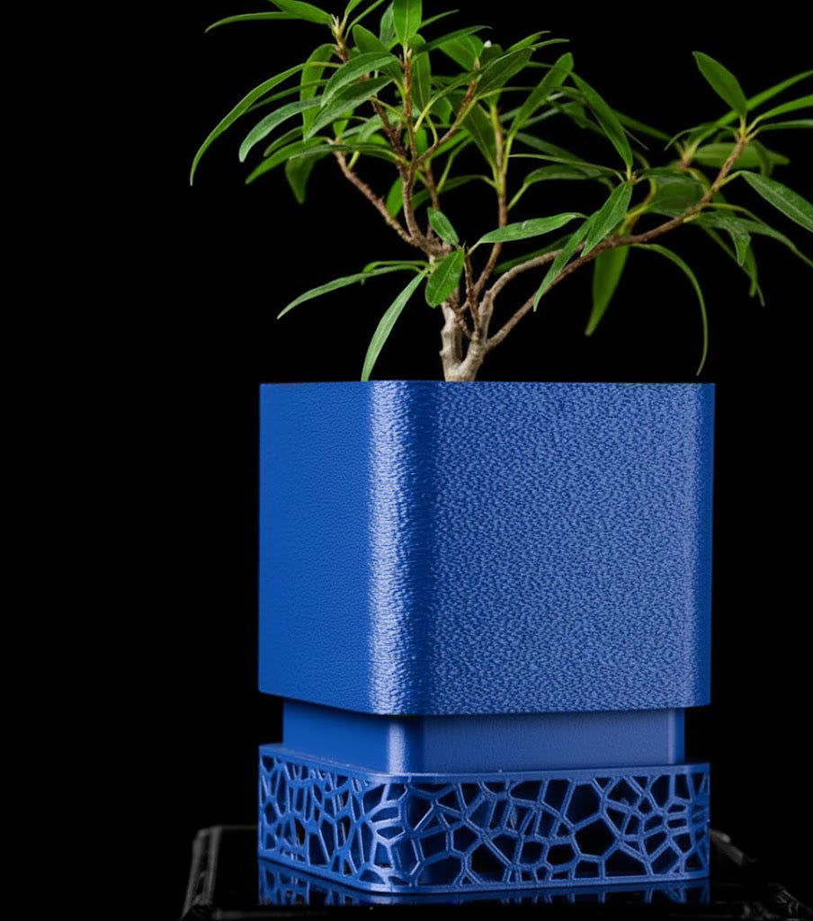 Vori Square Planter – Kantiger Minimalismus trifft 3D-Kunst