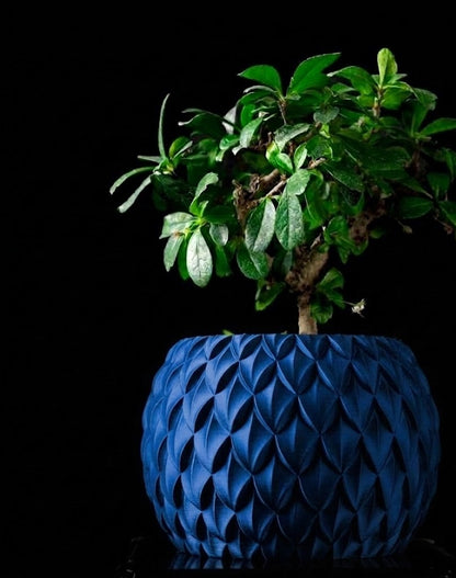 Scale – Der 3D Pflanztopf mit Schuppenstruktur und skulpturaler Eleganz