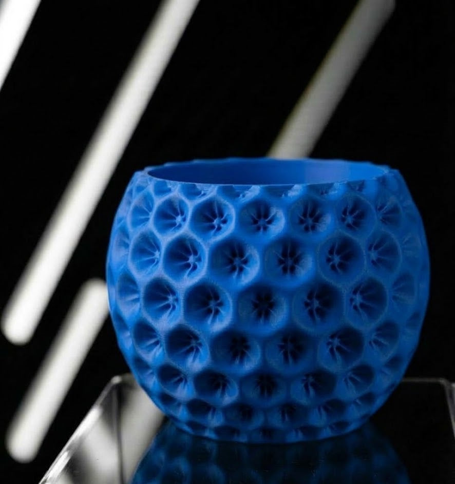 Sternenklar Pflanztopf – Galaktische Eleganz in 3D-Form