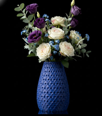 Vase "Inter Flower Vase" – Organische Eleganz