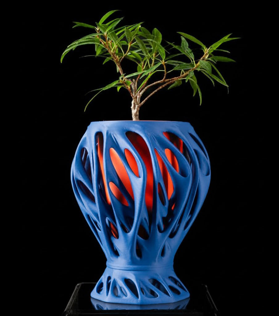 Mantis – Der organisch-geformte 3D Pflanztopf mit futurativem Look