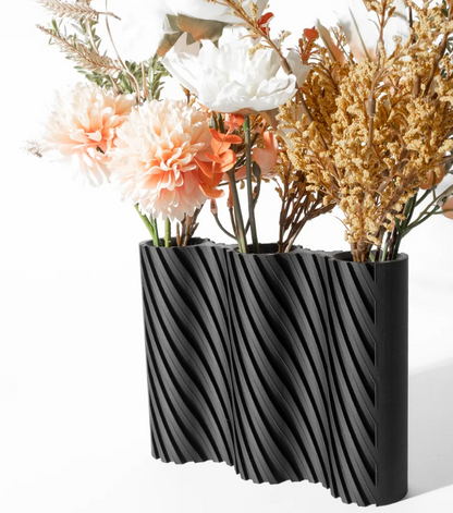 Vase „Bora Triple Vase“ – Stilvolle Struktur für mehr Blütenpracht
