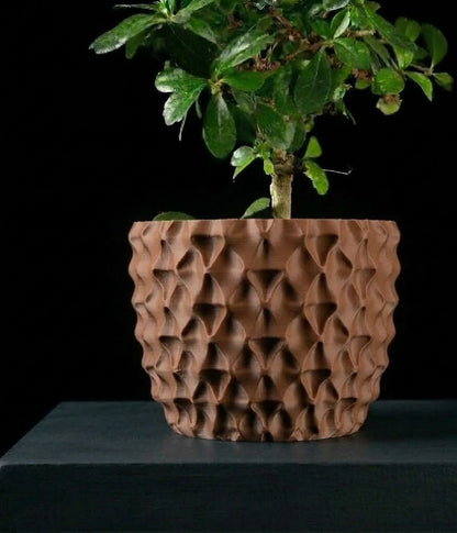 Tri-Wave Pflanztopf – Organische Wellen im futuristischen 3D-Look