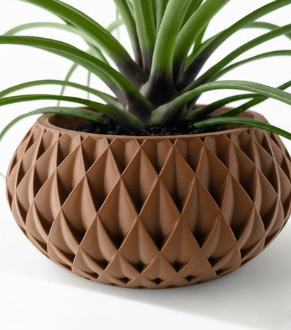 Cinor Pflanztopf – Skulpturaler 3D-Pflanztopf mit facettenreichem Diamantmuster