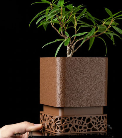Vori Square Planter – Kantiger Minimalismus trifft 3D-Kunst