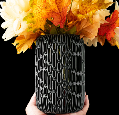 Vase „Breach Flower Vase“ – Design mit Durchblick