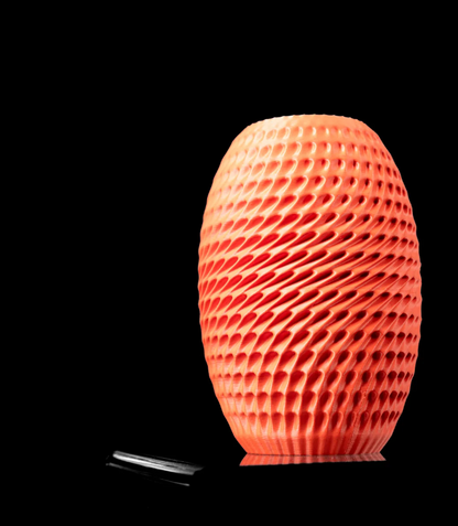 Vase „Burrow Flower Vase" – Dynamik in Struktur