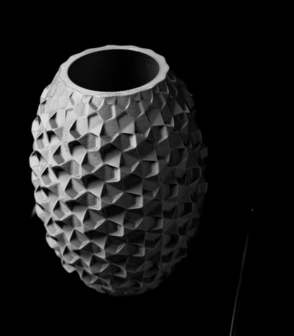 Vase "Cobble Flower Vase" – Geometrie als Statement