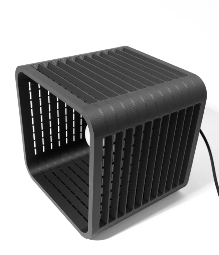 "Coro" – 3D-gedruckte Designleuchte mit klarer Linienführung und moderner Struktur