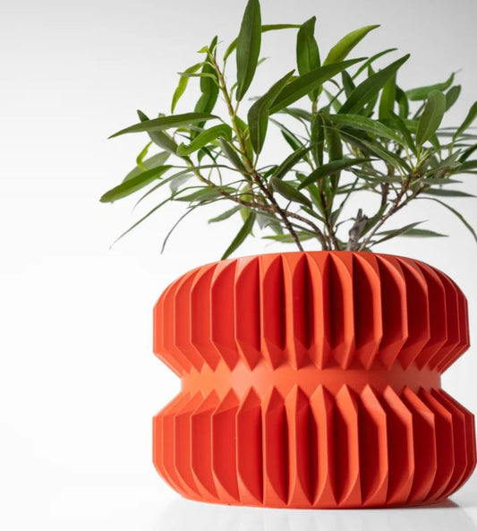 Der Pilas – 3D-Pflanztopf mit markantem Stufenprofil