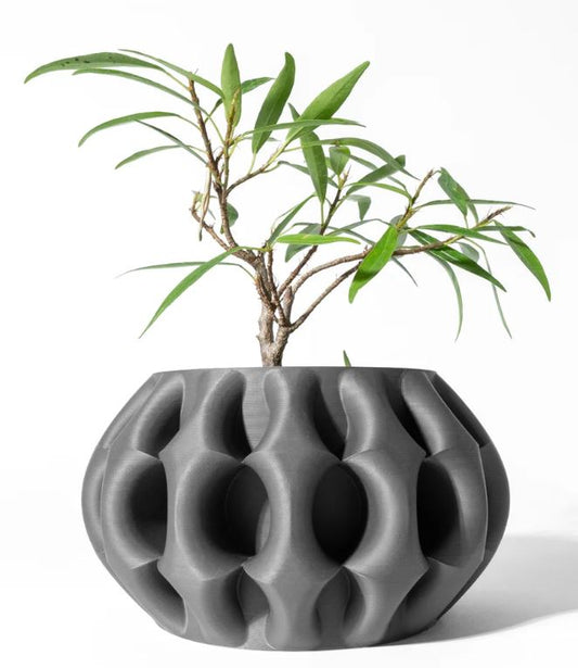 Der Xiomu – Skulpturaler 3D-Pflanztopf mit futuristischer Tiefenstruktur