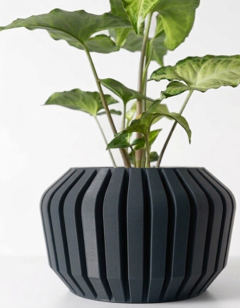 Vaki Pflanztopf – 3D-Faltkunst im Facetten-Look