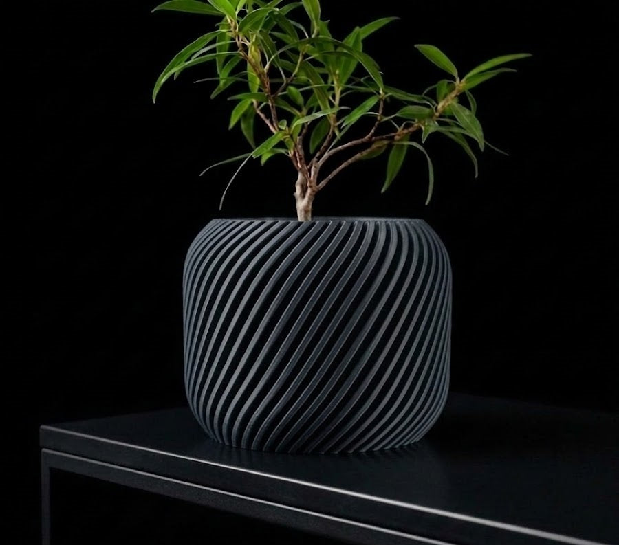 Schräger Pflanztopf – 3D-Design trifft auf Perspektivwechsel