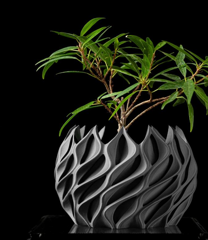 Gedrehter – Der skulpturale 3D-Pflanztopf in Bewegung