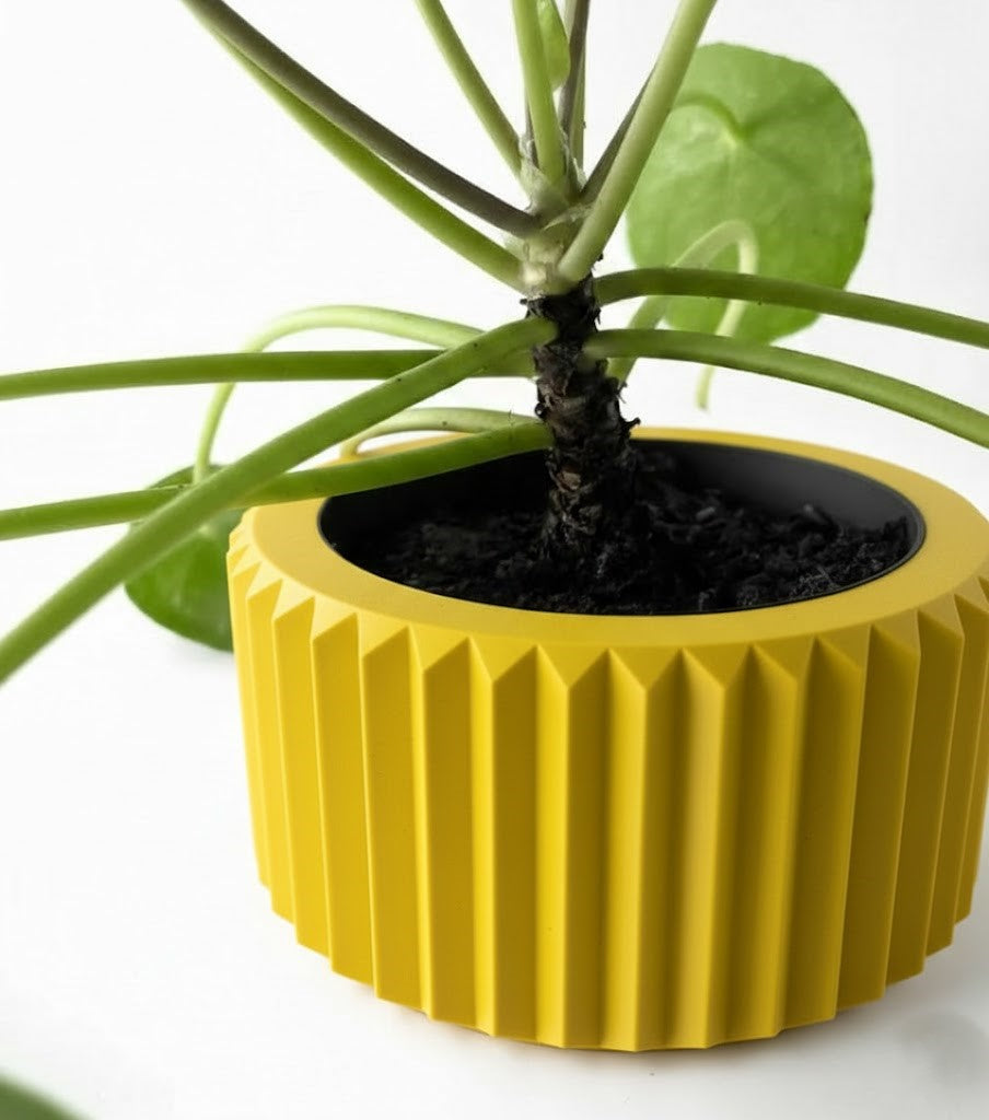 Rilas Pflanztopf – Eleganter 3D-Pflanztopf mit klarer Linienstruktur