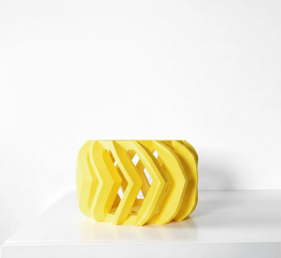 Garni Pflanztopf – Dynamischer 3D-Orchideentopf mit markanter Chevron-Struktur und Belüftungssystem