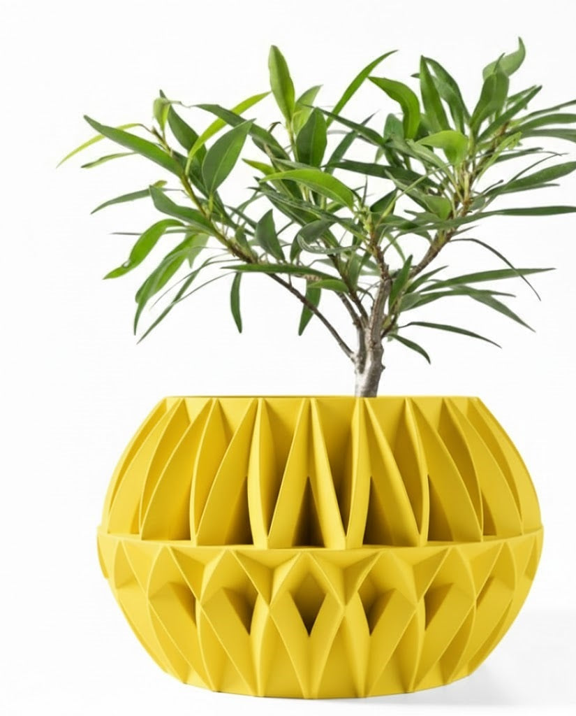 Der Oku – 3D-Pflanztopf mit präziser Facettenstruktur