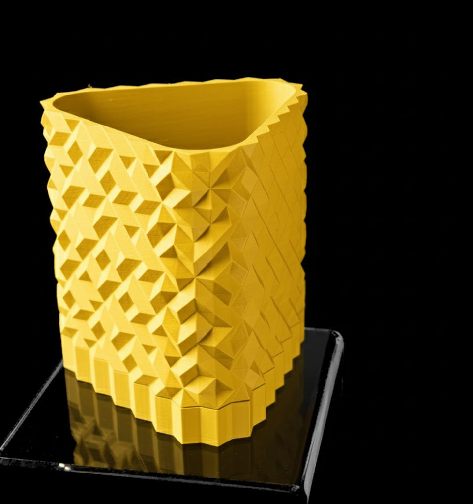 Cobble Pflanztopf 02 – Skulpturales Design mit urbanem Flair