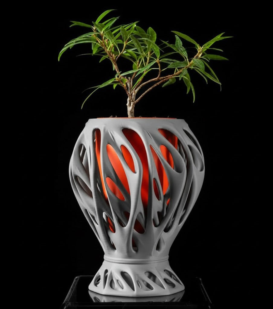 Mantis – Der organisch-geformte 3D Pflanztopf mit futurativem Look