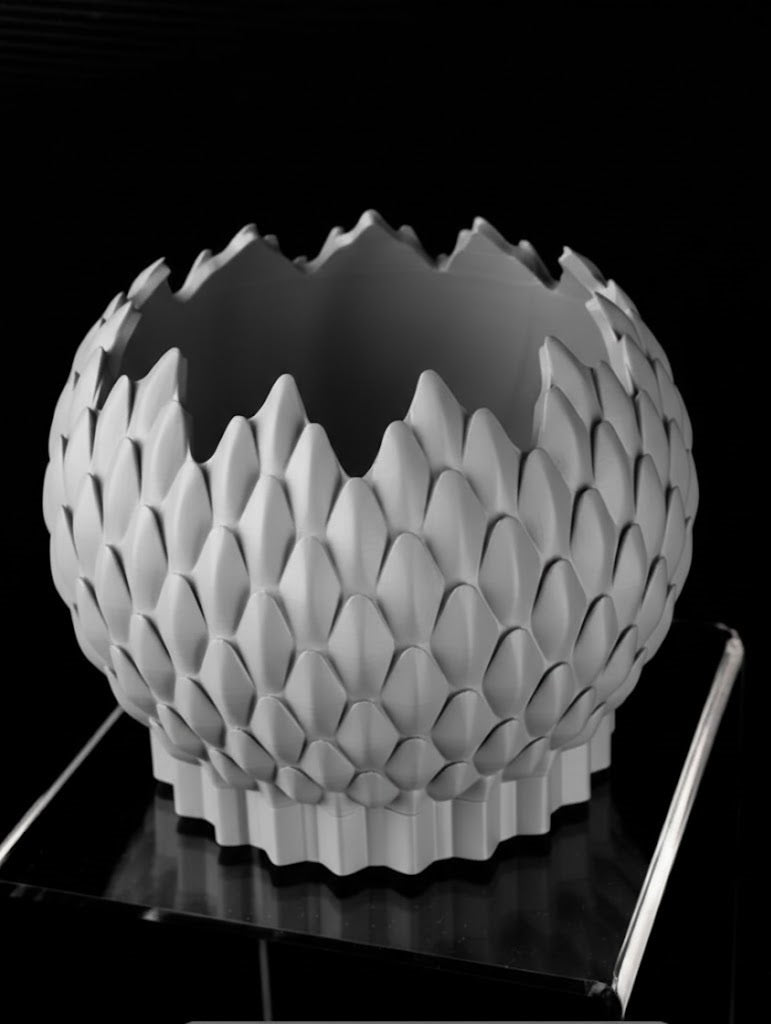 Drachenschuppen Pflanztopf – Majestätisches Design für deine Pflanzen